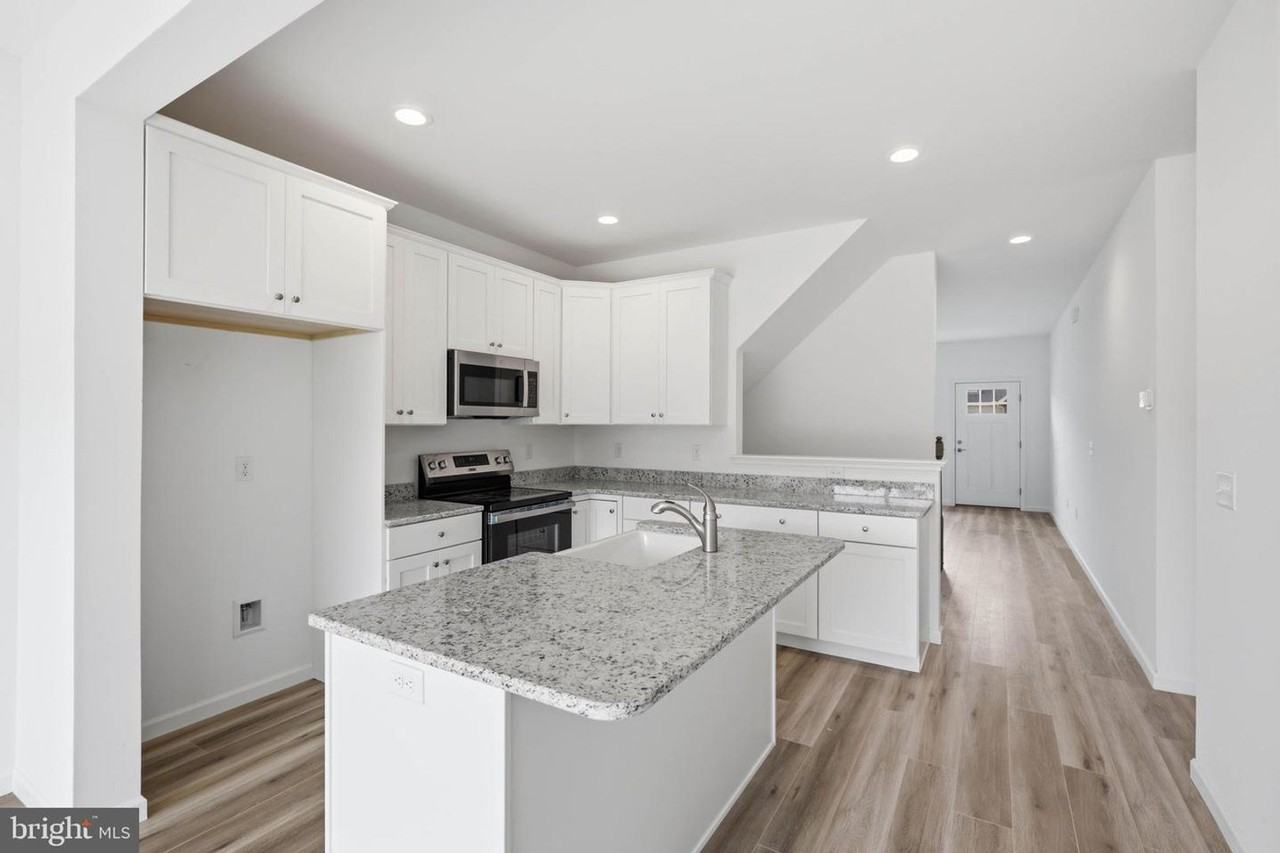 114 Hillard Fld - Photo 6 of 27