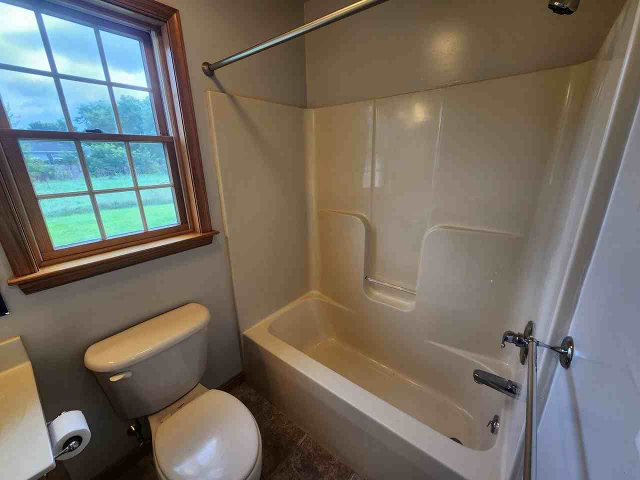 11494 Williamsport Pike - Photo 7 of 19