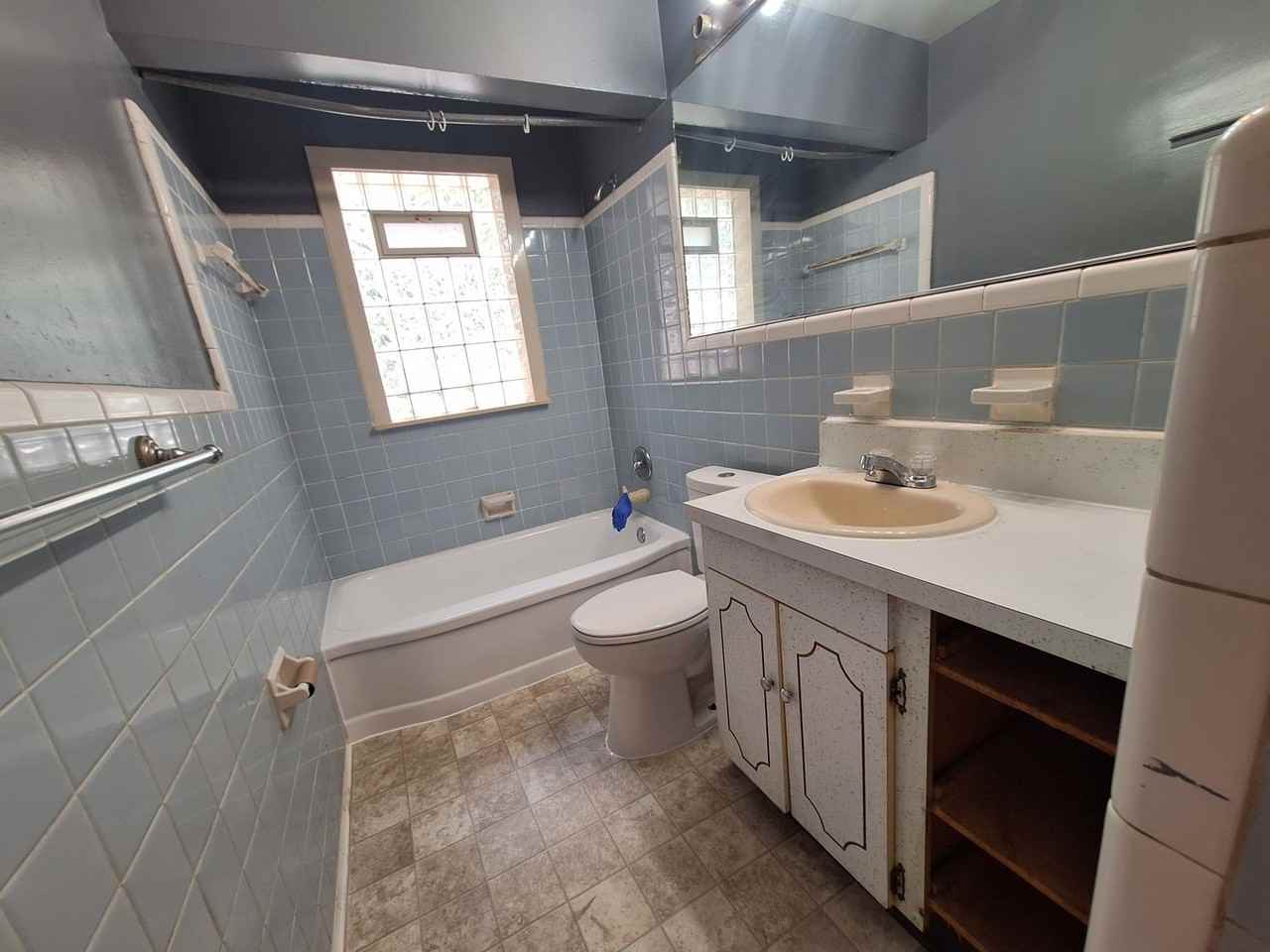 6338 Lodewyck St - Photo 7 of 24
