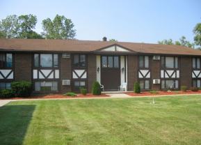 Tudor Heights Apartments - Photo 1 of 1