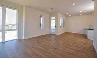 featured image of 1534 Myers Ln #202