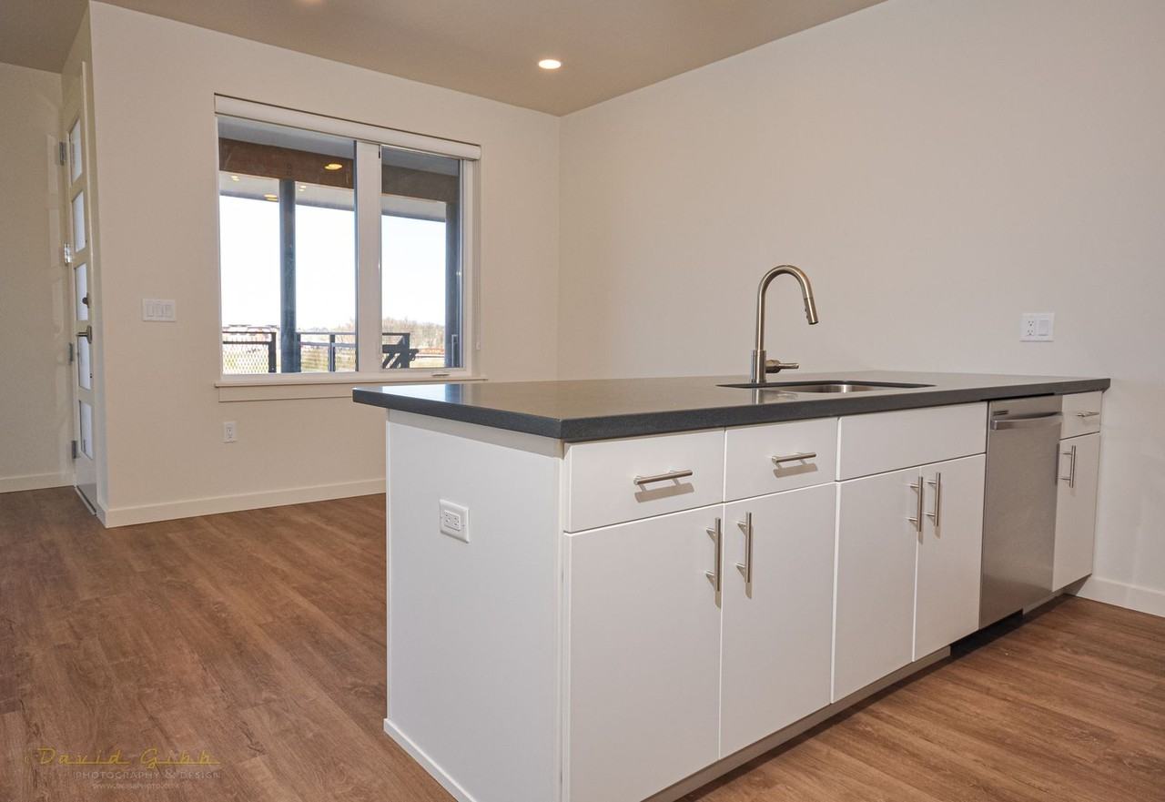 1534 Myers Ln #202 - Photo 5 of 22