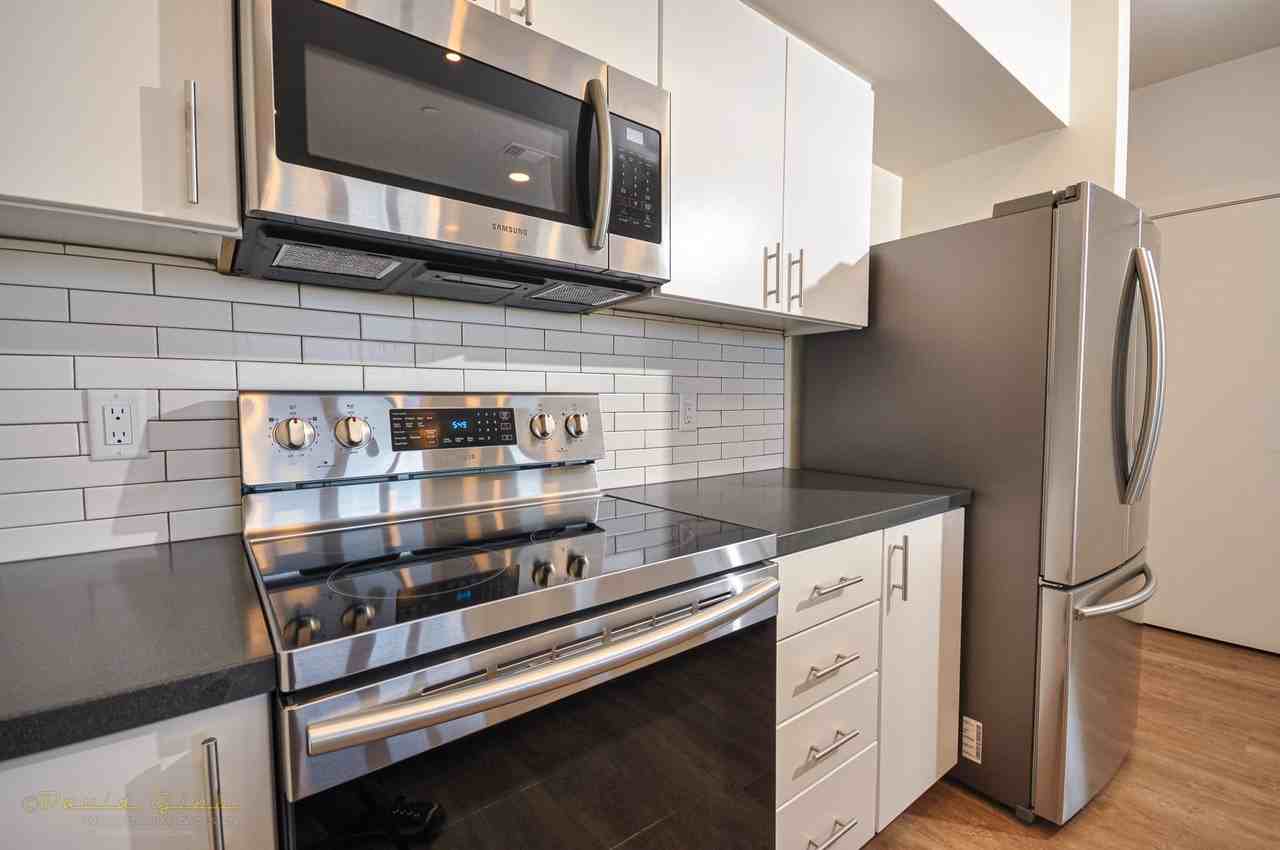 1534 Myers Ln #202 - Photo 6 of 22