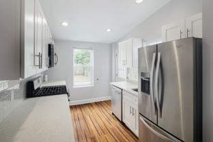 2820 W Stiles St - Photo 1 of 1