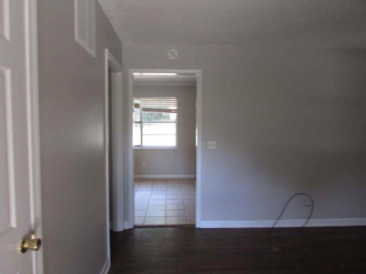 2444 Derwent Dr - Photo 2 of 10