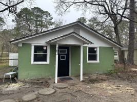featured image of 102 Brenda B Ln