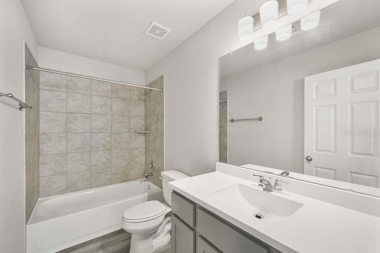13313 Nabob Dr - Photo 5 of 11