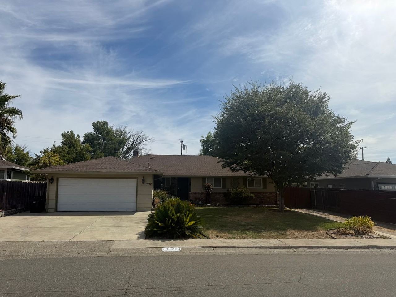 4752 Crestview Dr - Photo 2 of 50