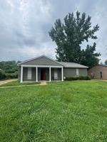 featured image of 4413 Howardcrest Dr