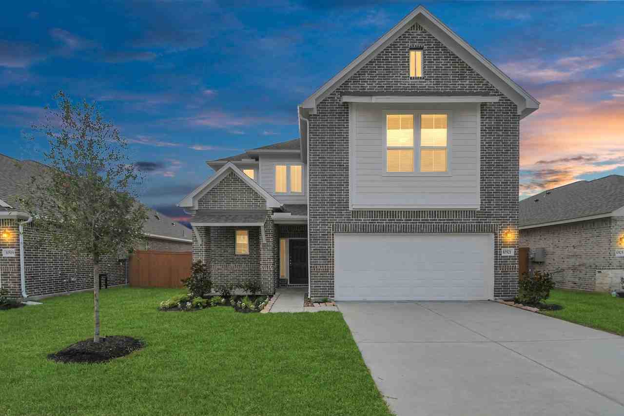 1202 Scarlet Creek Dr - Photo 2 of 37