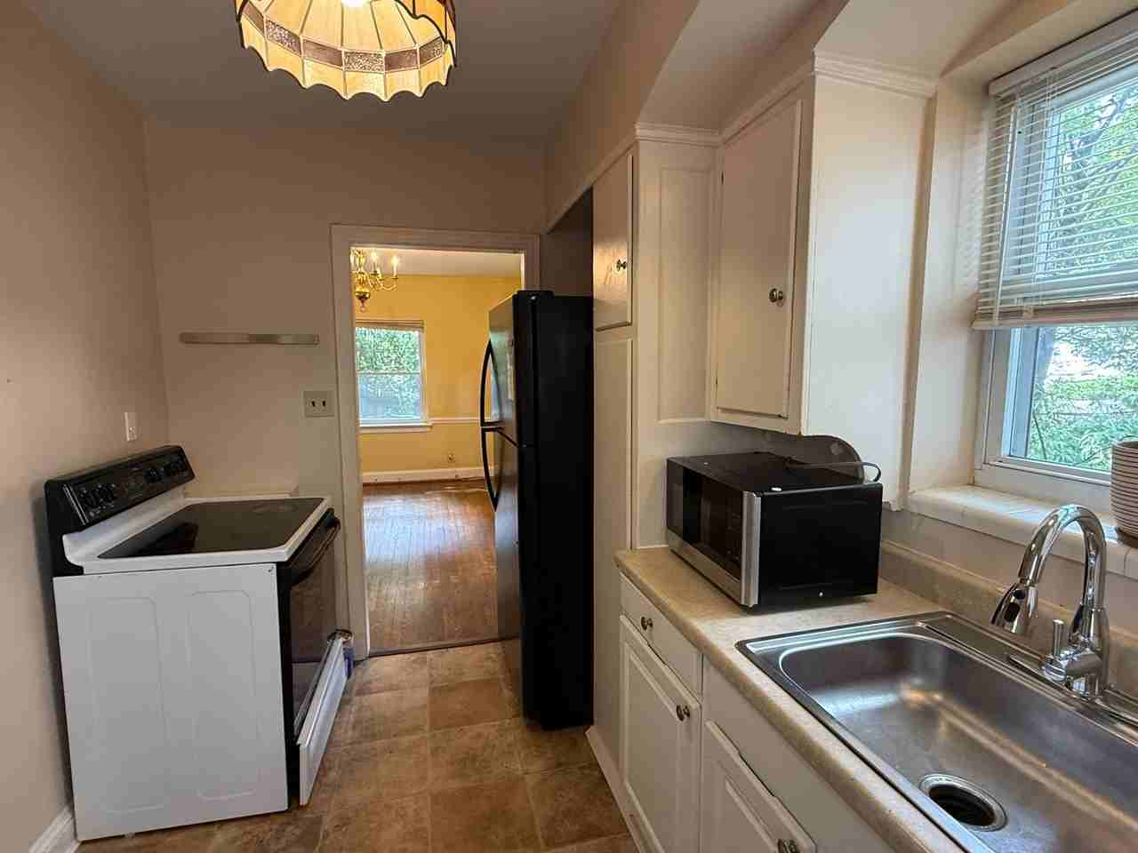 4409 Brandywine St Nw - Photo 4 of 26