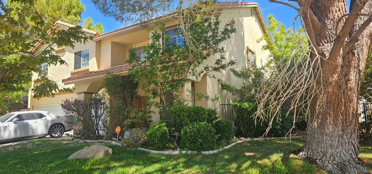 7229 Ojai Dr - Photo 2 of 30