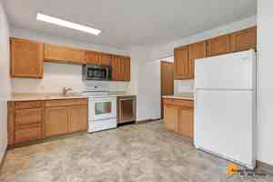featured image of 1810 E 72nd Ave