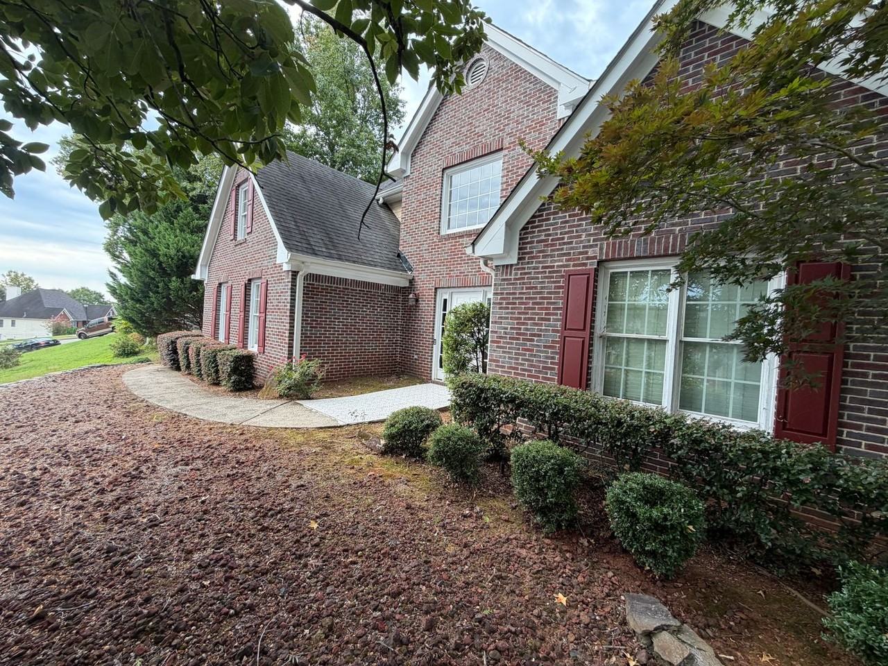 649 Lawton Ridge Dr - Photo 2 of 37