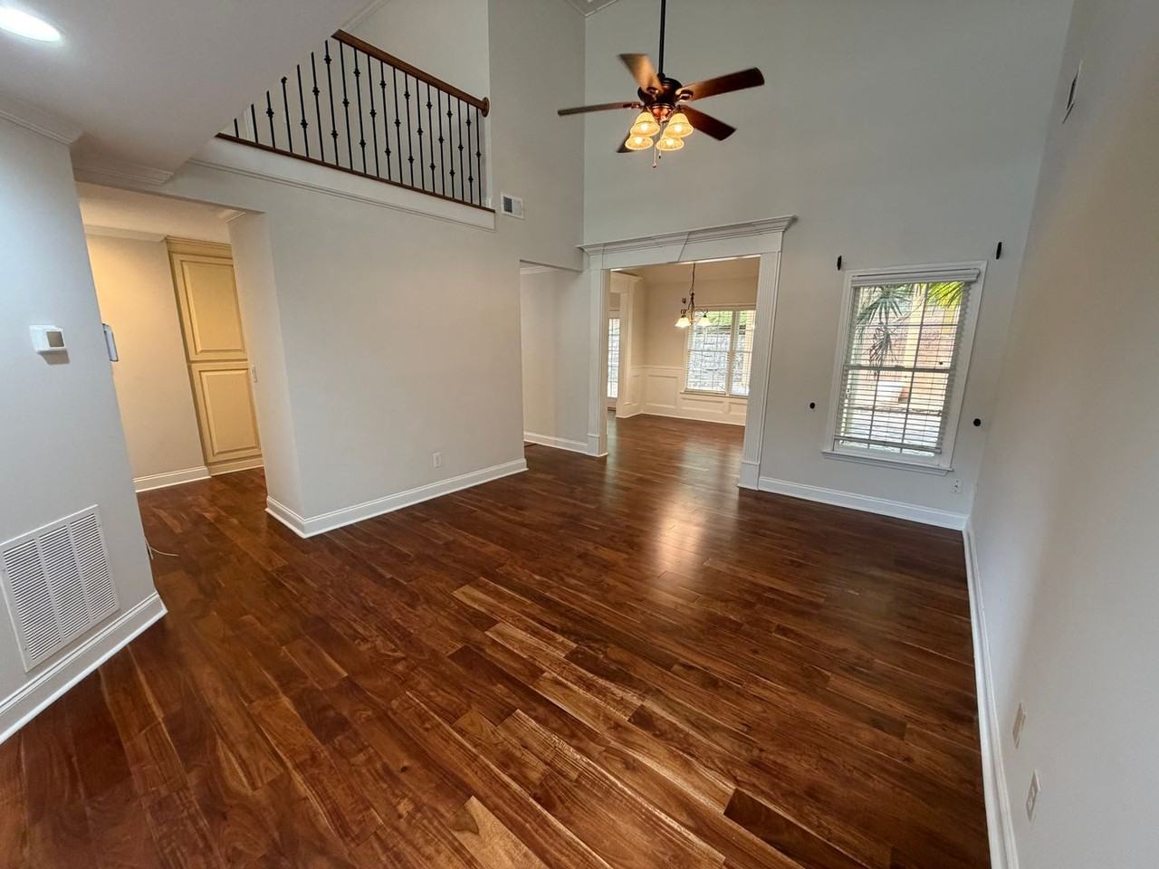 649 Lawton Ridge Dr - Photo 3 of 37