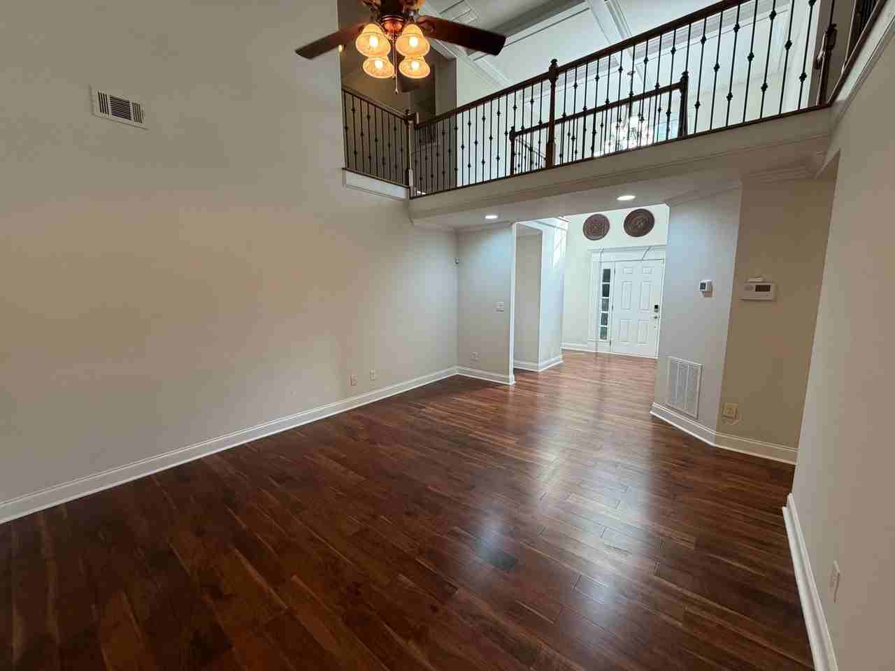 649 Lawton Ridge Dr - Photo 5 of 37