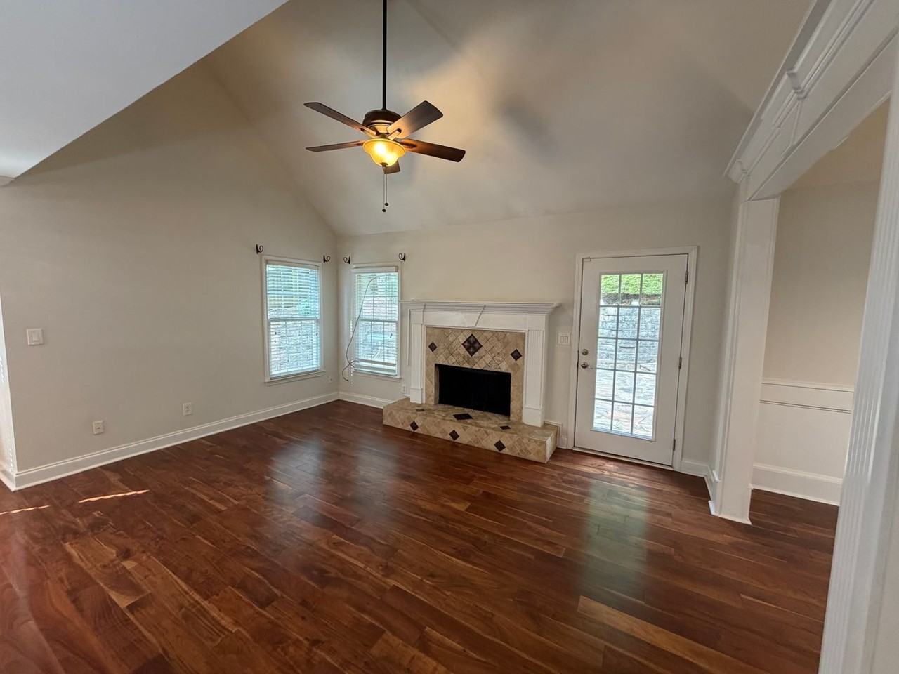 649 Lawton Ridge Dr - Photo 6 of 37