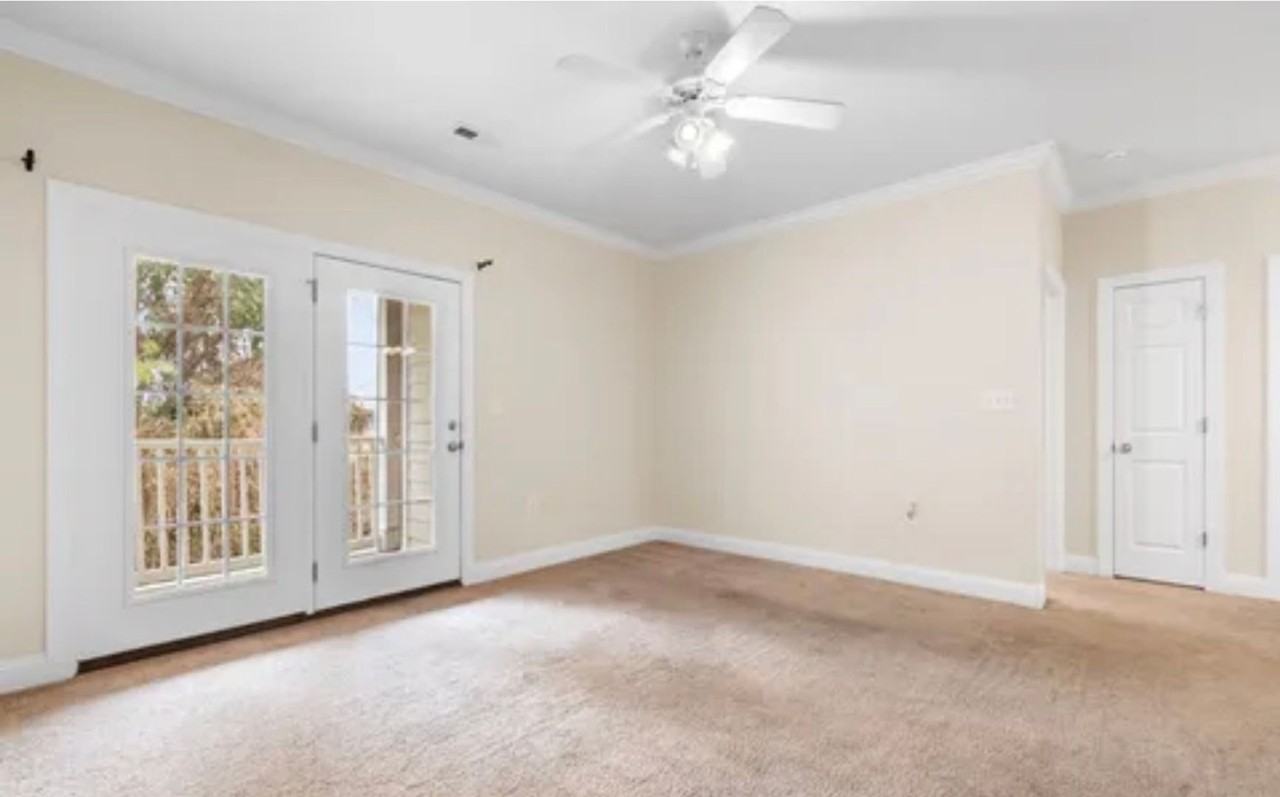 2025 Silvercrest Dr - Photo 4 of 9
