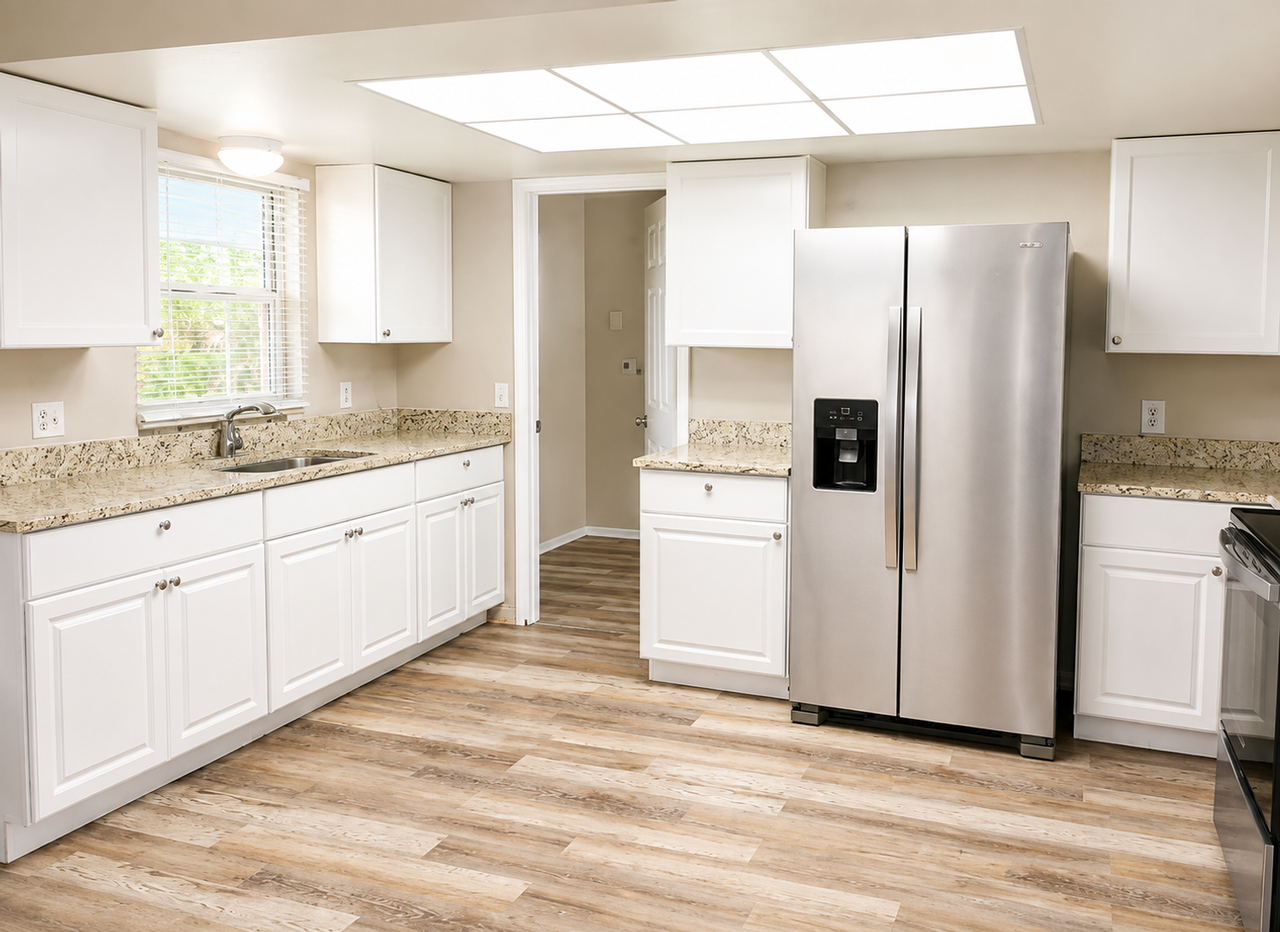 1275 Sylvia Ave - Photo 6 of 12