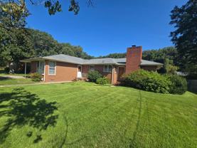 1210 Oakwood Dr - Photo 1 of 1