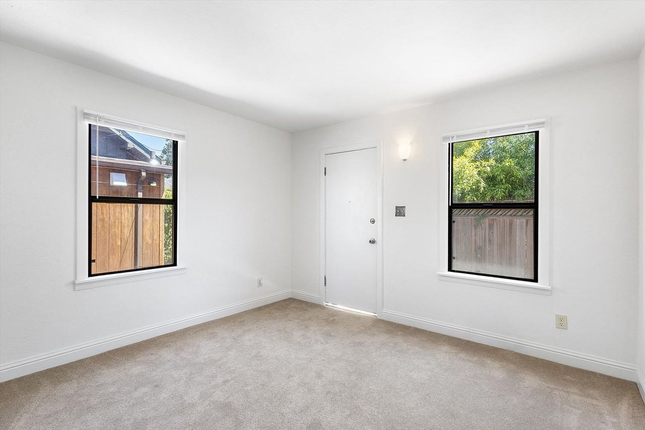 2510 Eagle Ave #C - Photo 6 of 16