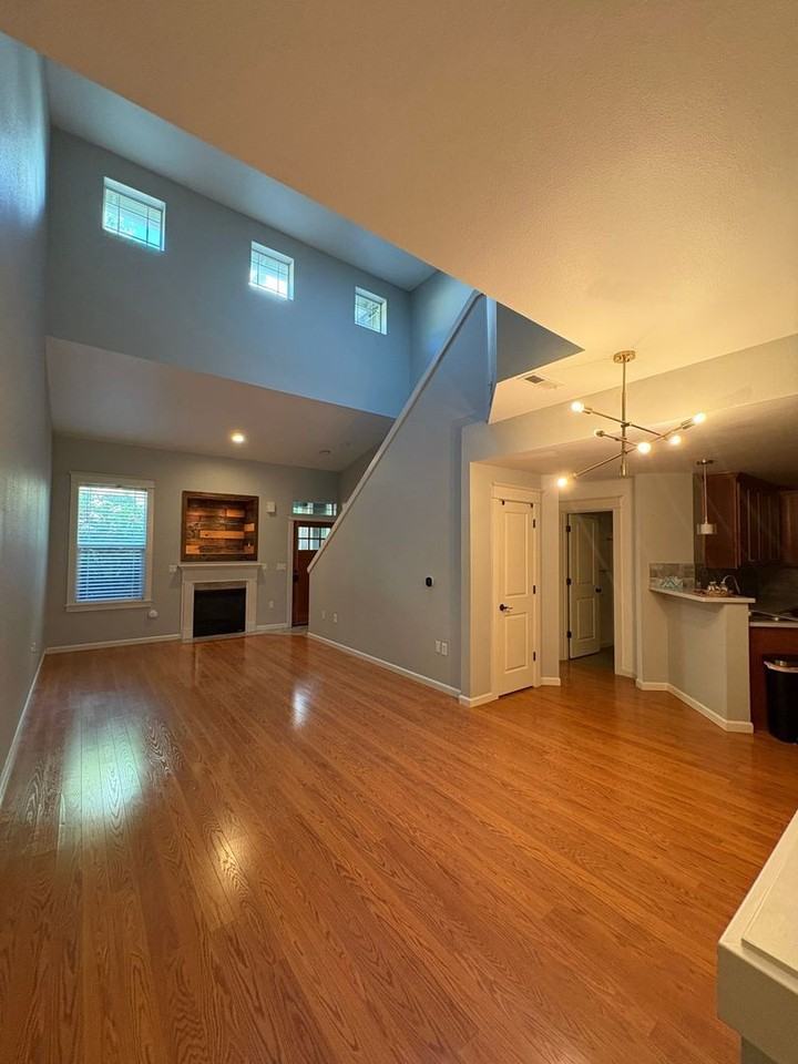 3650 Summerlinn Dr - Photo 2 of 12