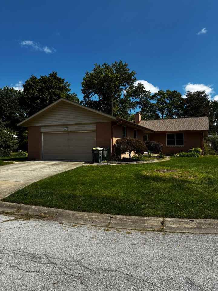 108 Creighton Rd - Photo 4 of 5