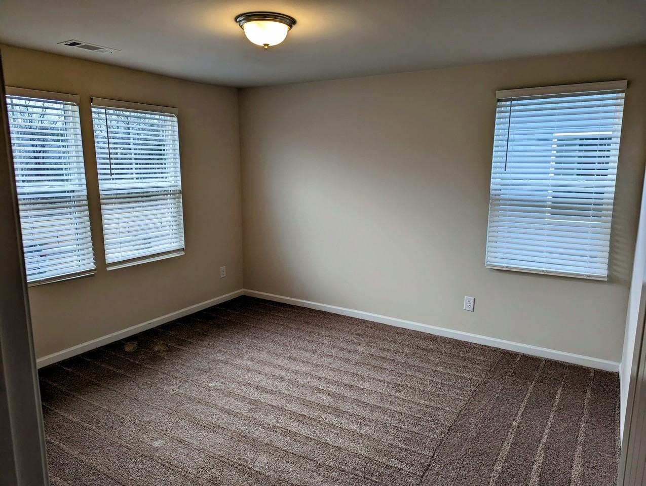 534 Medwyk Dr #534 - Photo 6 of 14