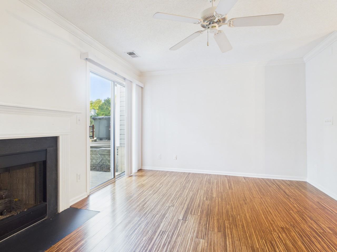 609 Mountainwater Dr #1 - Photo 7 of 17