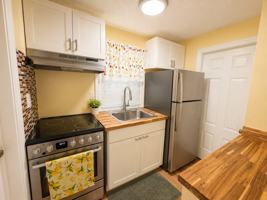 featured image of 257 Lawrence St #6