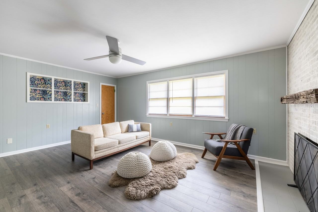 34 Willow St #1 - Photo 5 of 44