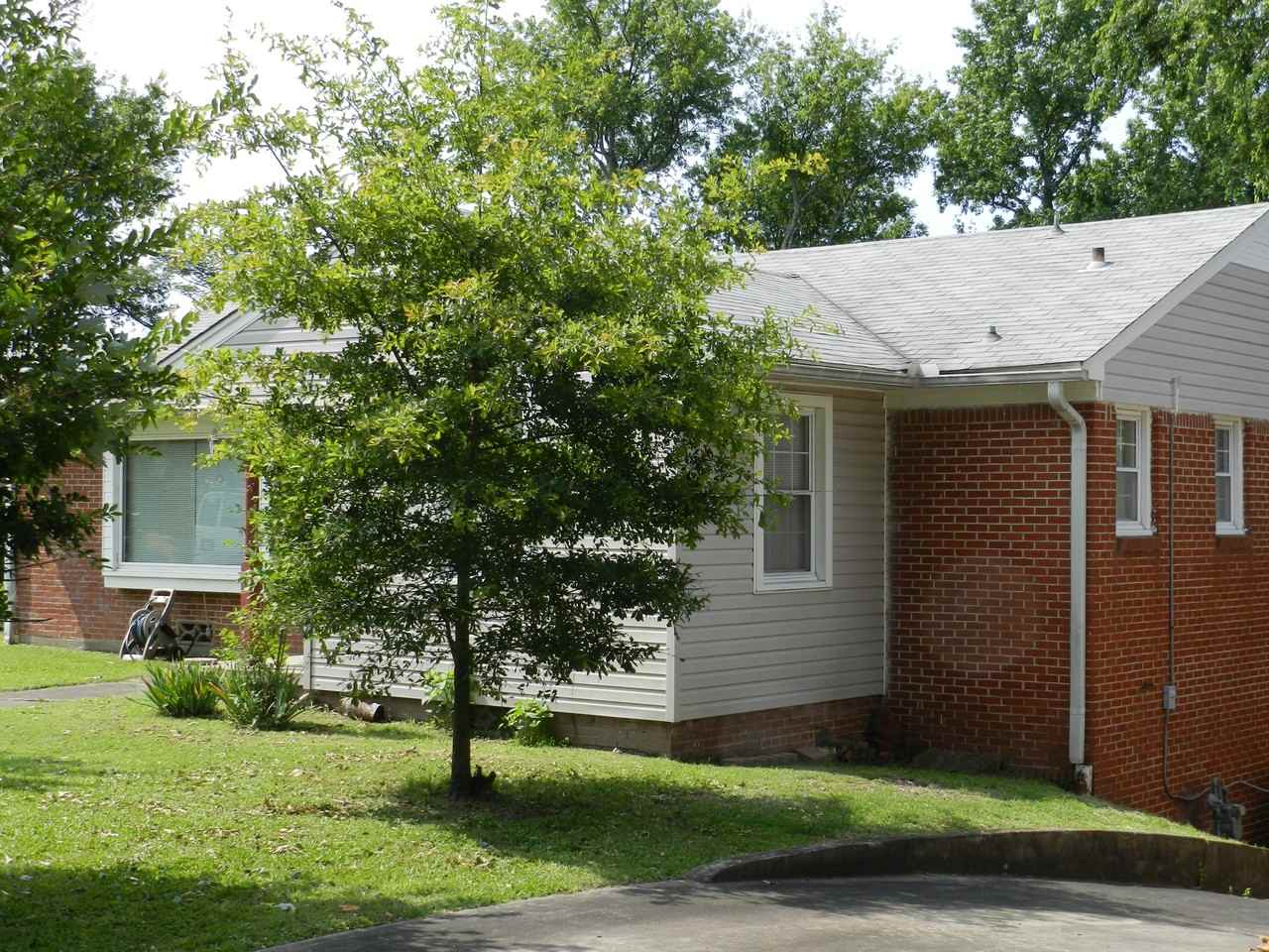 366 Goshen Ave #A - Photo 6 of 19