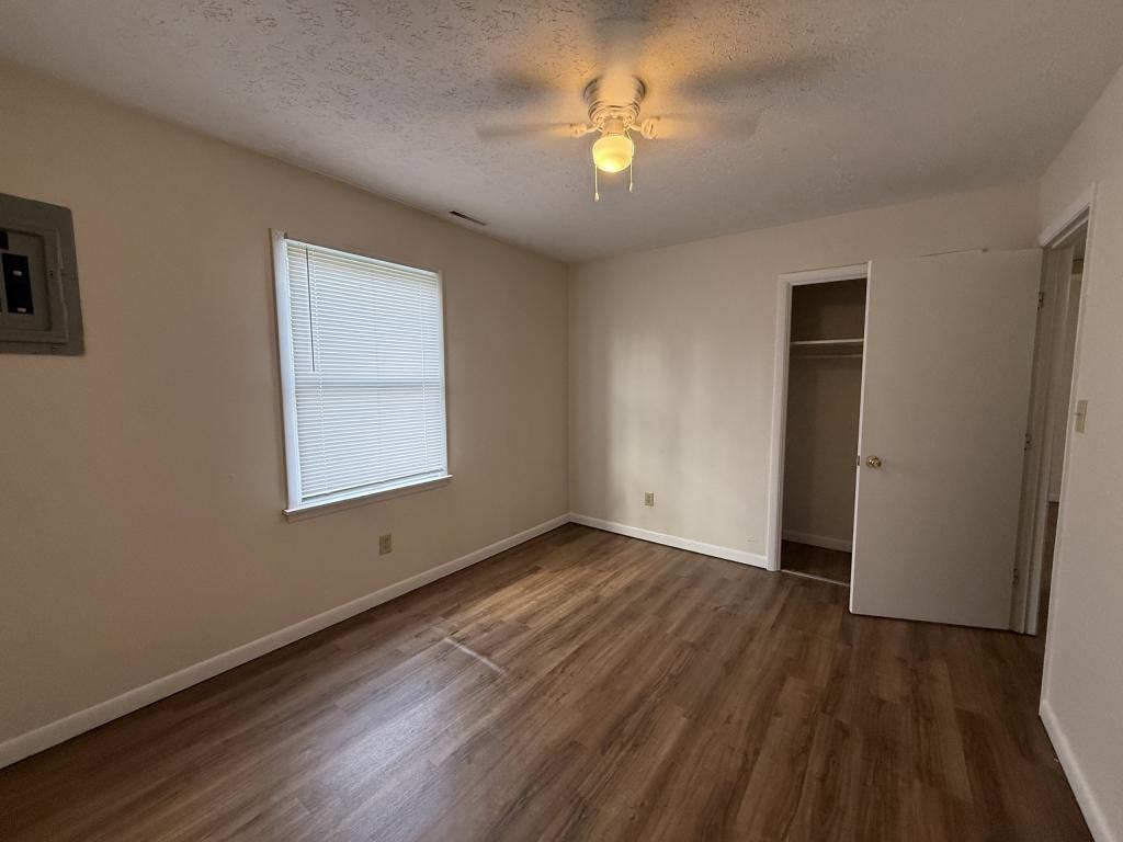 Apartment 2 - Photo 3 of 8