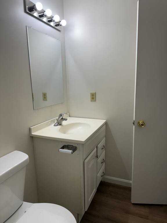 Apartment 2 - Photo 4 of 8