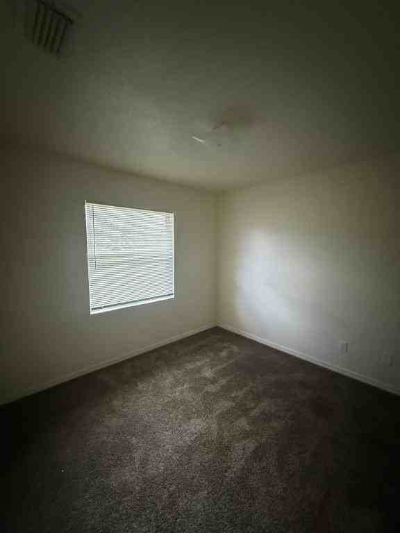 5525 Wendy Lee Dr - Photo 6 of 12
