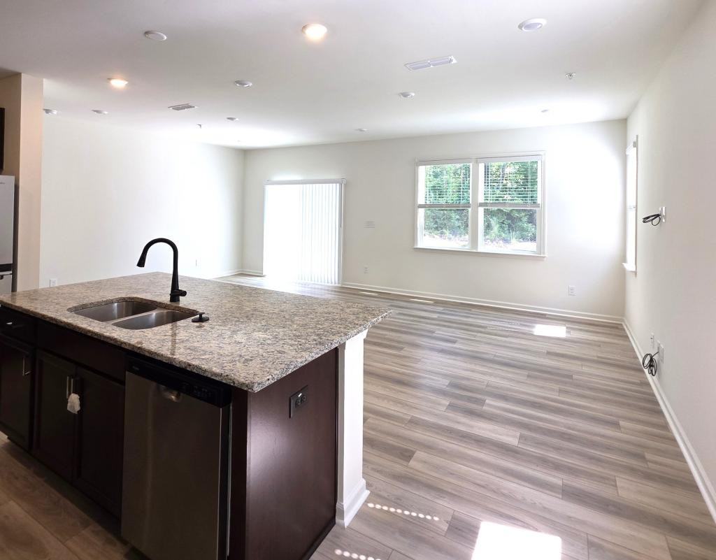 114 Malbec Dr - Photo 4 of 26