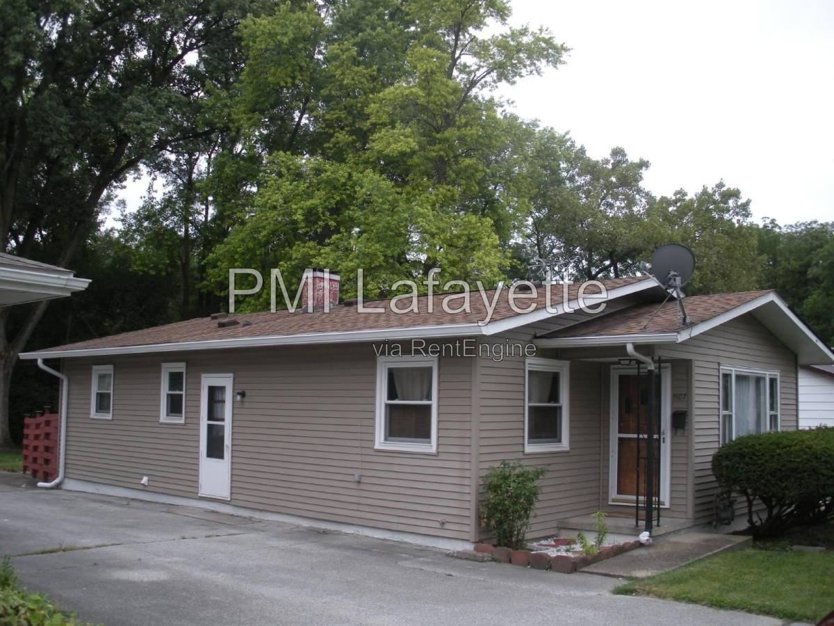 1507 Center St - Photo 3 of 10