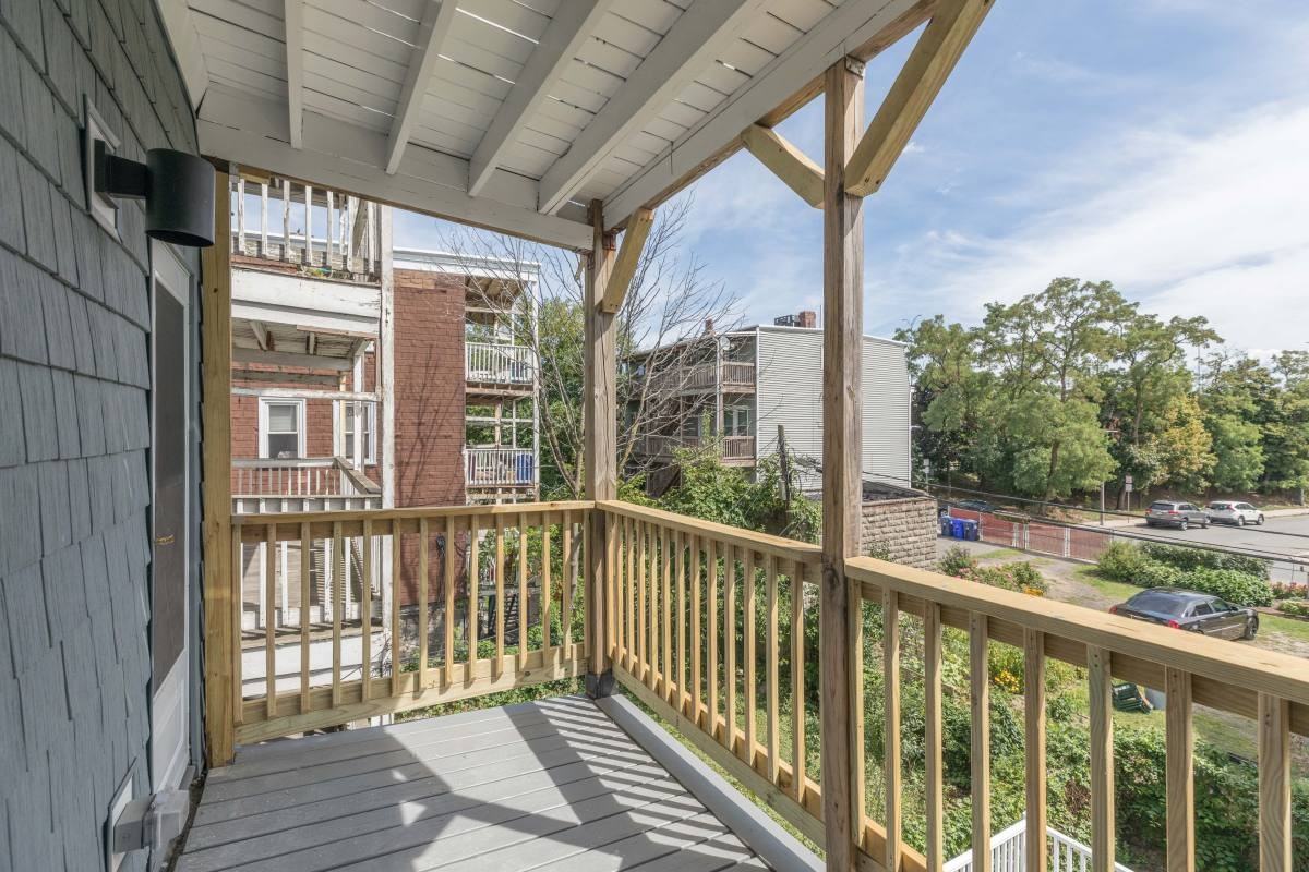 843 Columbus Ave #2 - Photo 7 of 7