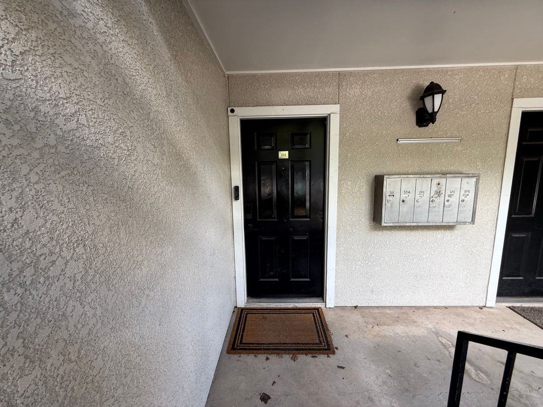 1501 Lincoln Way ##101 - Photo 5 of 41