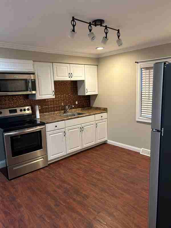 31820 N Doxtator St ##320 - Photo 7 of 23