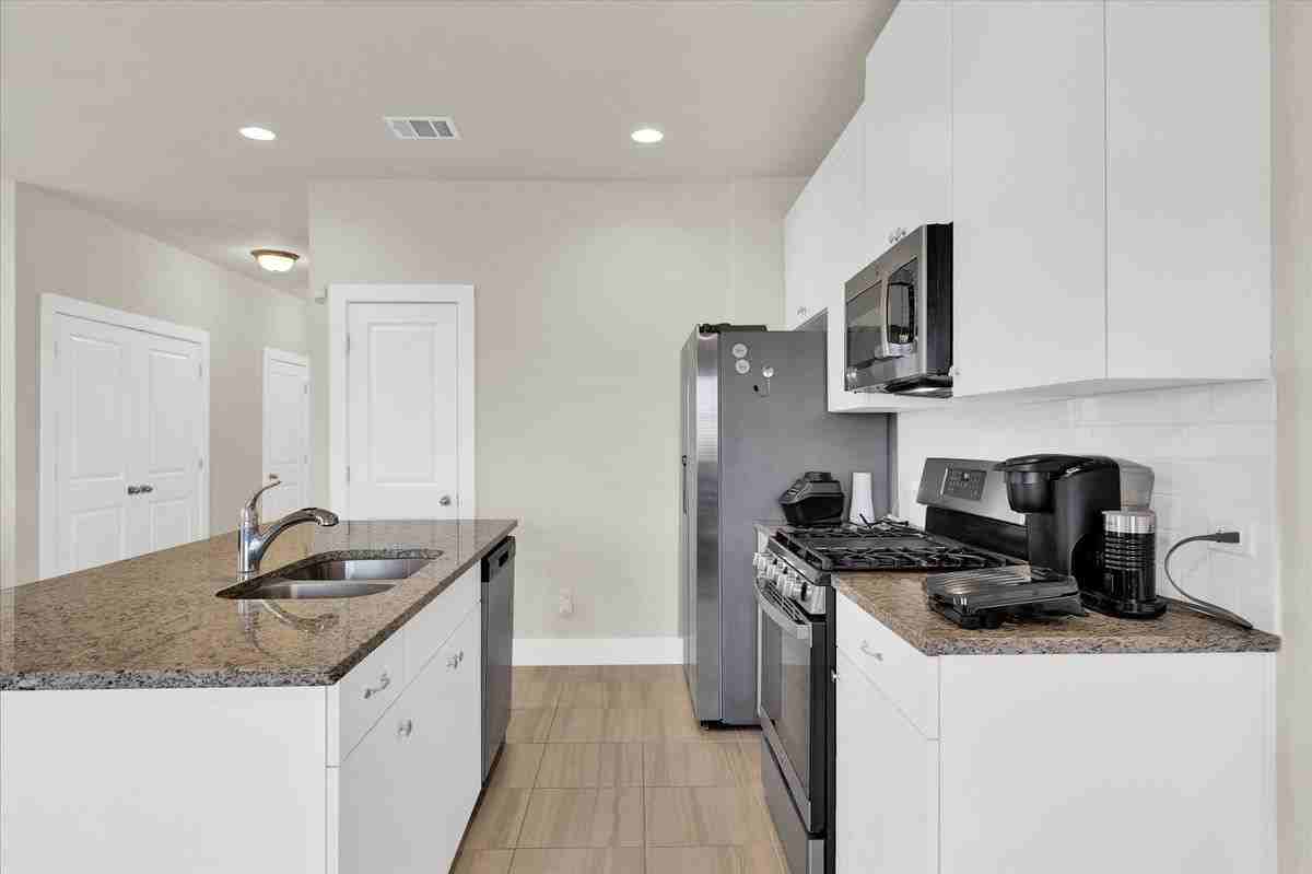 433 White Steppe Way ##53 - Photo 6 of 36