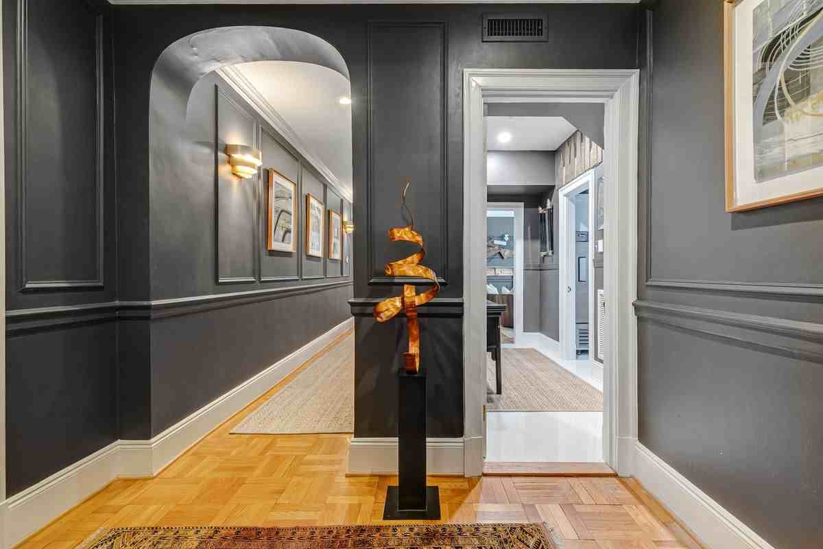 5621 Cary Street Rd - Photo 2 of 44