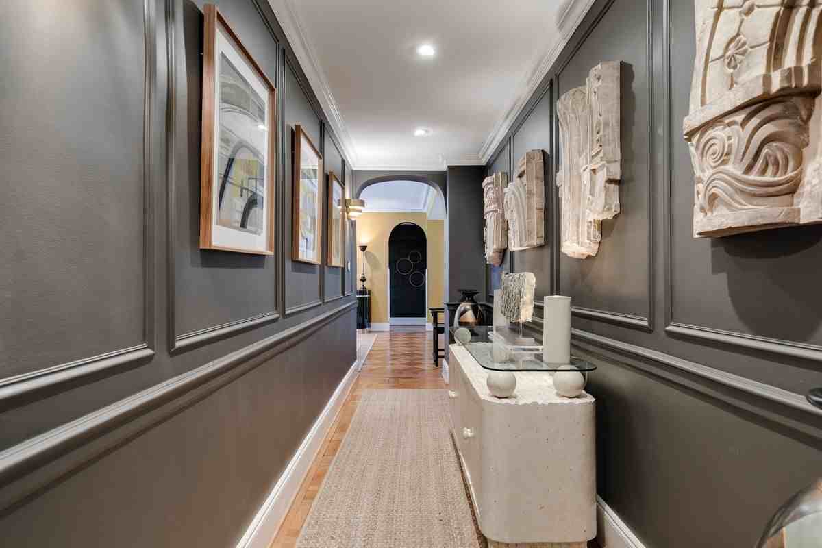 5621 Cary Street Rd - Photo 5 of 44