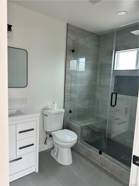 2519 1/2 Hope St - Photo 5 of 6