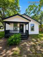 featured image of 824 S 13th St