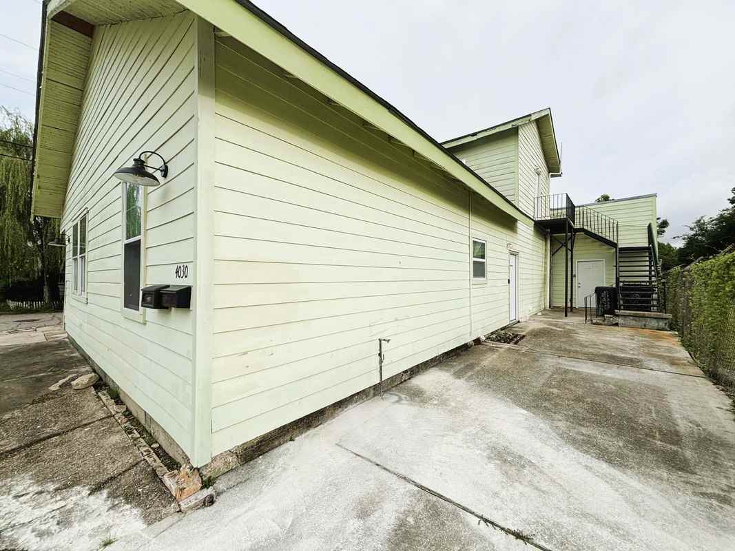 4032 N Miro St - Photo 2 of 11
