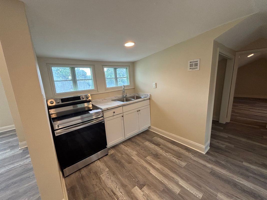 4032 N Miro St - Photo 5 of 20