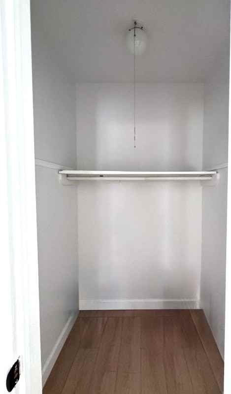 2504 W 85th St - Photo 4 of 9