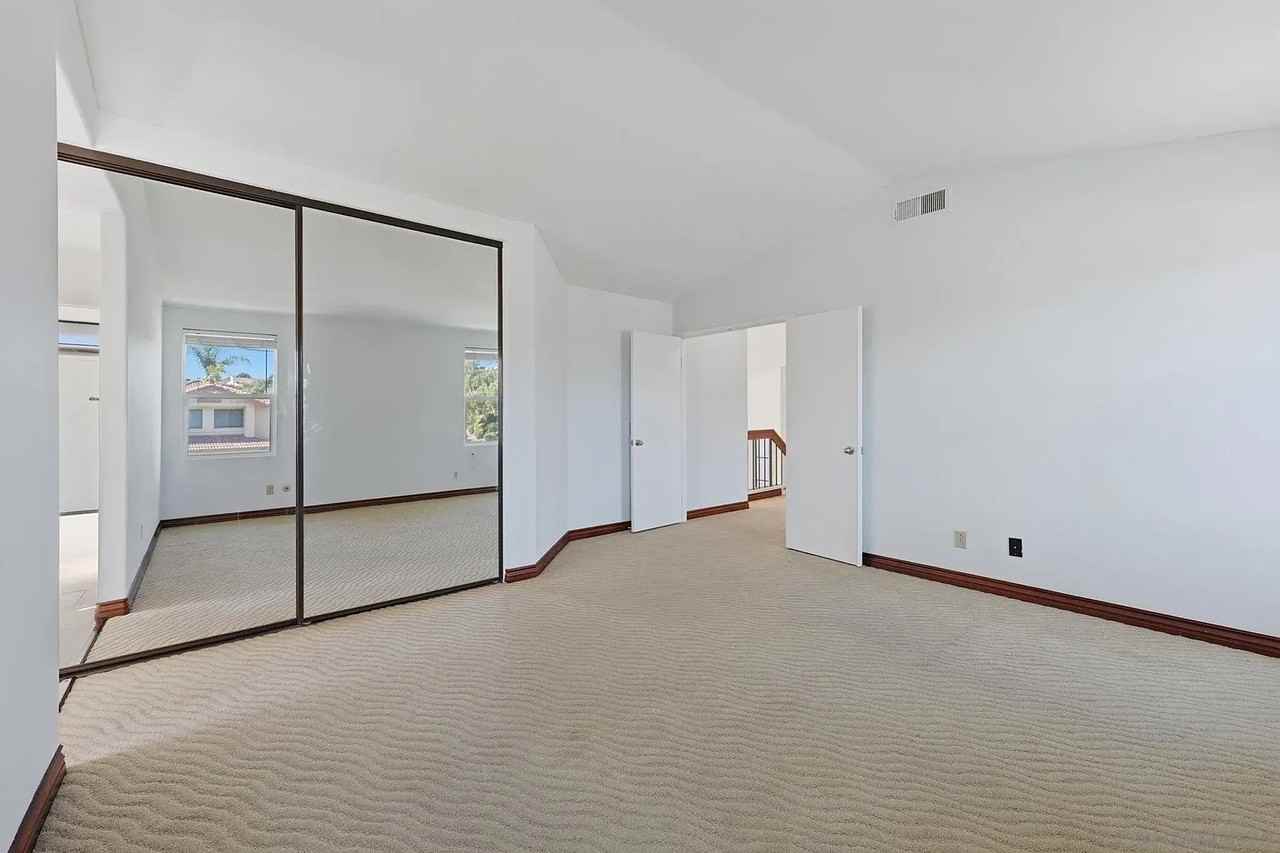 3511 Milford Pl - Photo 4 of 10