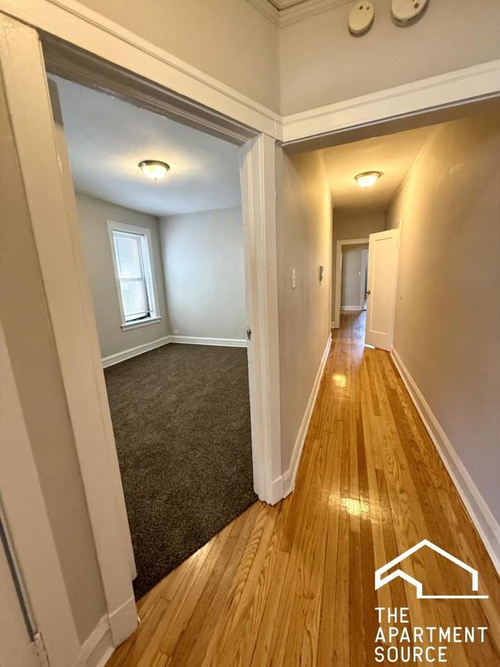 2217 E 69th St #3 - Photo 4 of 14